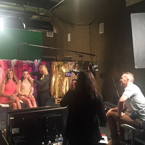 File:Jill and Kendall filming interviews - Bryan Stinson - 2015-05-28.jpg