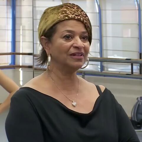 File:607 Debbie Allen.jpg