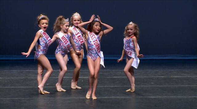 File:625 Cali Cuties (2).jpg