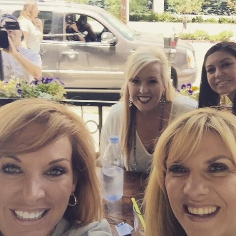 File:Jill Jessalynn Melissa Kira - found by paparazzi - 2015-05-29.jpg