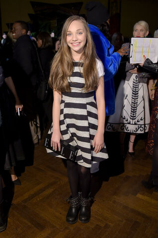 File:Maddie-ziegler-fashion-week.jpg