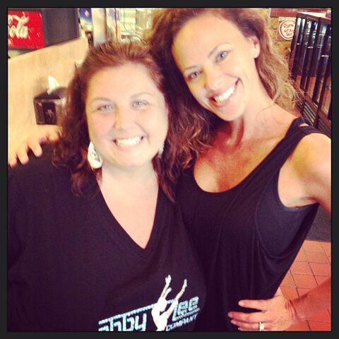File:Jeanette and Abby 2013-08-18.jpg