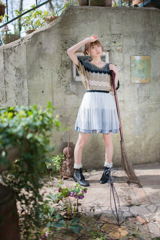 File:Tumblr mrqipzZn991qh9a7to2 400.jpg