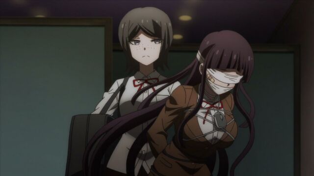 File:Ikusaba tied Tsumiki.jpg