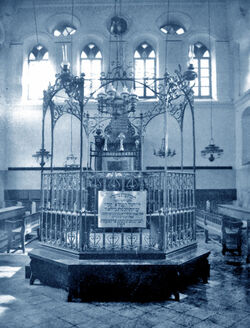 OhelYtzchak44.jpg