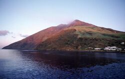 Stromboli.jpg