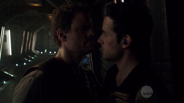 File:S01e01 251.jpg