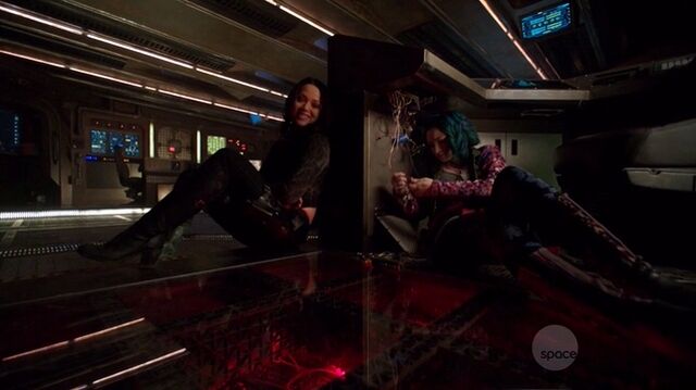 File:S01e01 540.jpg