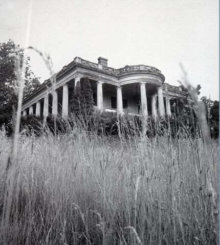 File:Old House 3.jpg