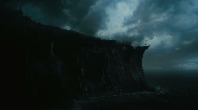 File:Widowshill2012.jpg