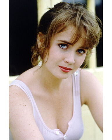 File:Lysette anthony.jpg