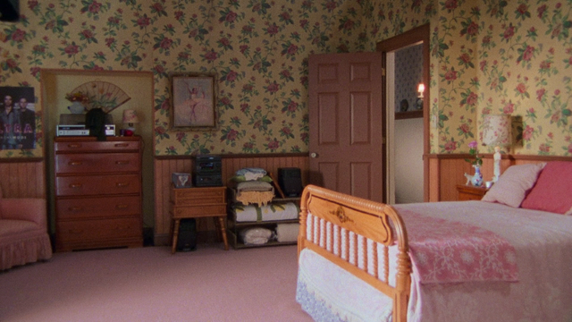 File:109jenroom.png