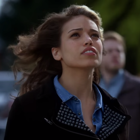 Datei:Kendra Saunders.png