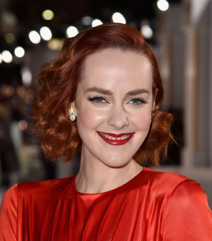 File:Jena Malone.png