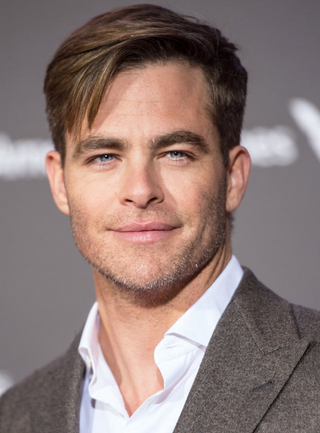 Archivo:Chris Pine.png
