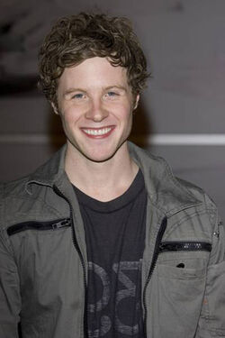 Ashton Holmes