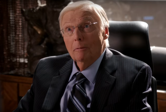 File:Chairman Dean West.png
