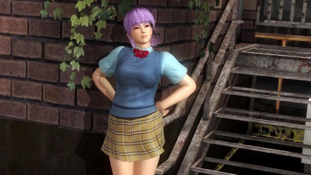 File:Ayane せいふく.jpg
