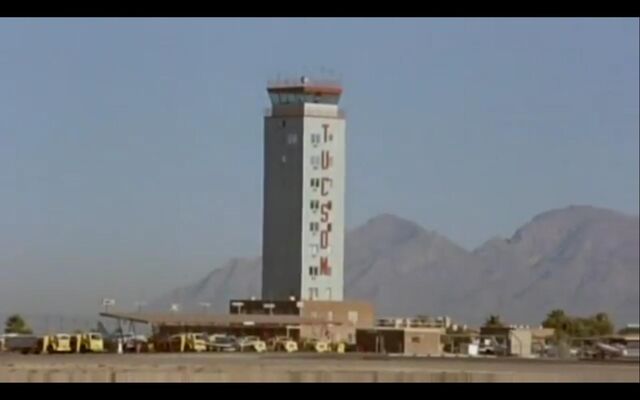 File:Tucson Airport.jpg