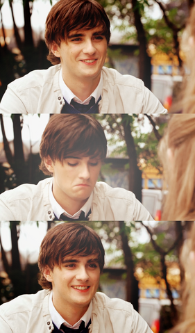 File:Tumblr lad7edPYt51qcn71uo1 r1 500.png