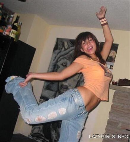 File:Cassie steele yummmmm coGmm10 sized.jpg
