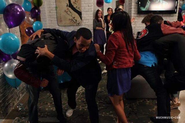 File:Theyre all laughing and smiling therefore ruining this scene.jpg