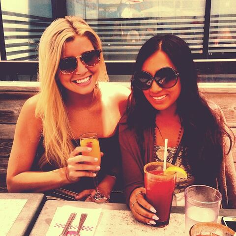 File:Melinda and Jessy.jpg