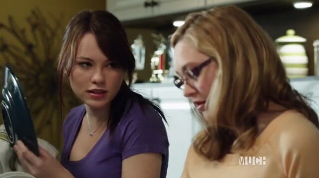 File:Katie and Maya.jpg