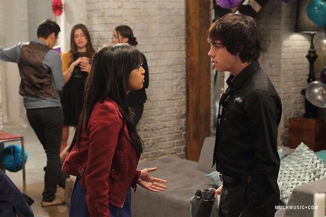 File:Eli and alli.jpg