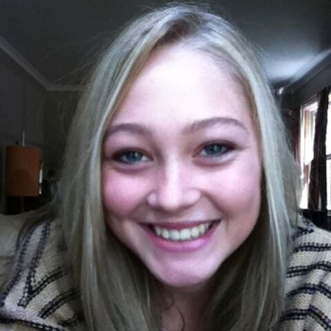File:Oliviaaa.jpg