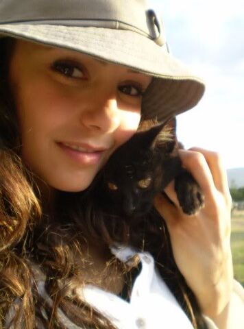 File:Tumblr lv3czggXfL1qjd5u4o1 500.jpg