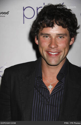 File:Benjamin-hollingsworth-sara-paxton-21st-ovcbhW.jpg