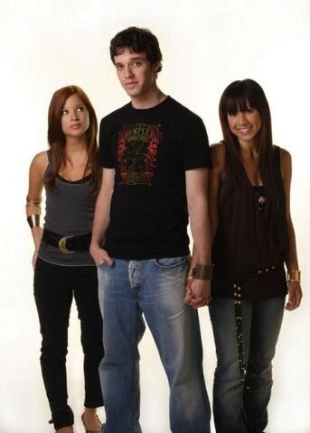 File:Season6 (22).jpg