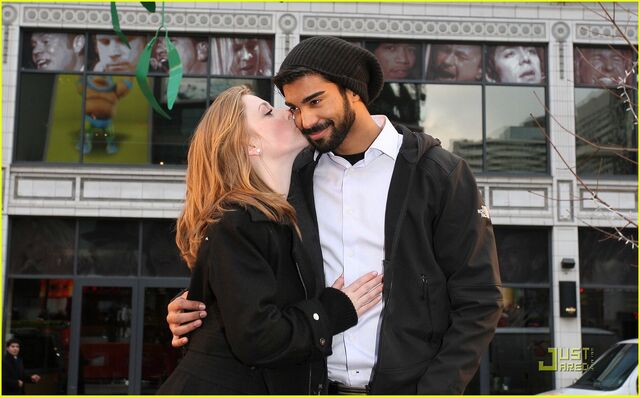 File:Charlotte-raymond-big-kiss-02.jpg