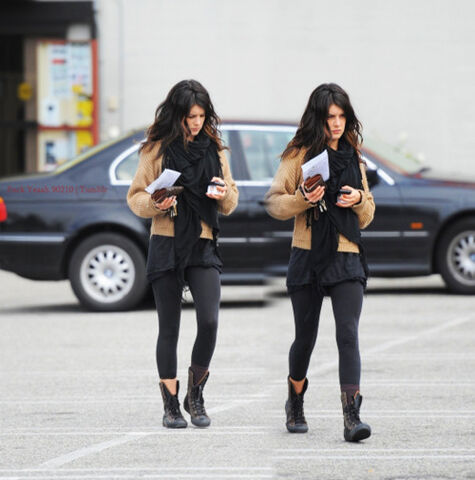 File:Tumblr liqlixrkFN1qe15ayo1 500.jpg