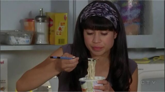 File:Manuellanoodles.jpg