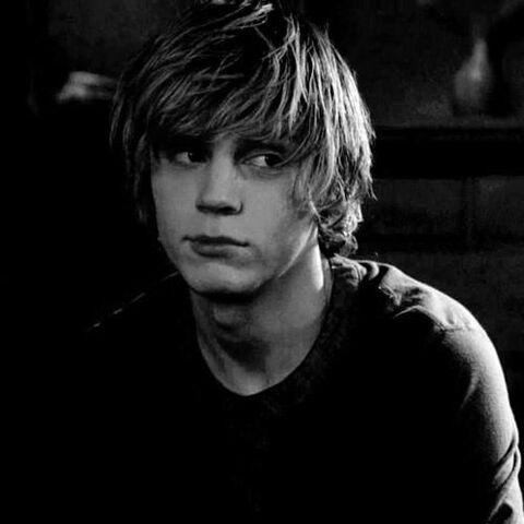 File:Tate Langdon.jpg