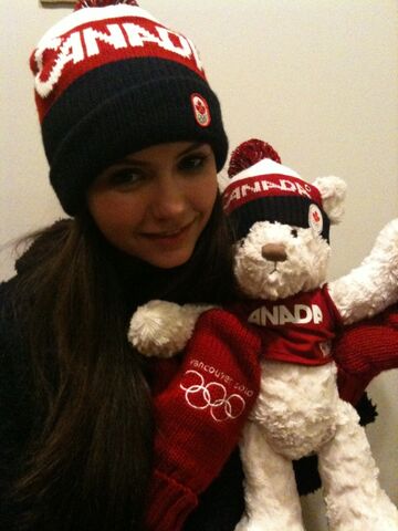 File:Nina canada.jpg