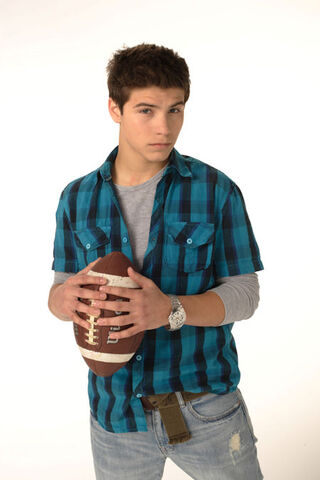 File:450x675 drew football.jpg