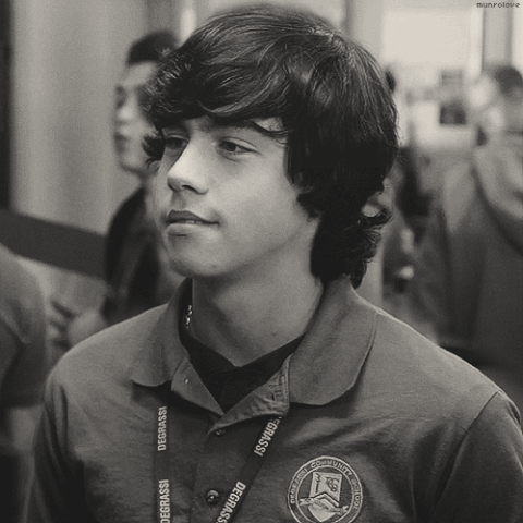 File:Tumblr m13l4iH0mH1qd0tcho1 r1 500.gif