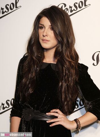File:Shenae-grimes-06-17-Persol-Magnificent-Obsessions-1.jpg