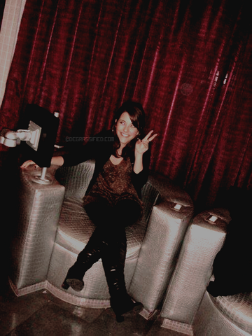File:Tumblr lfrb5v0yZs1qeegx8o1 500.png