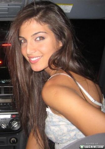File:Hot-face-book-girls-16.jpg