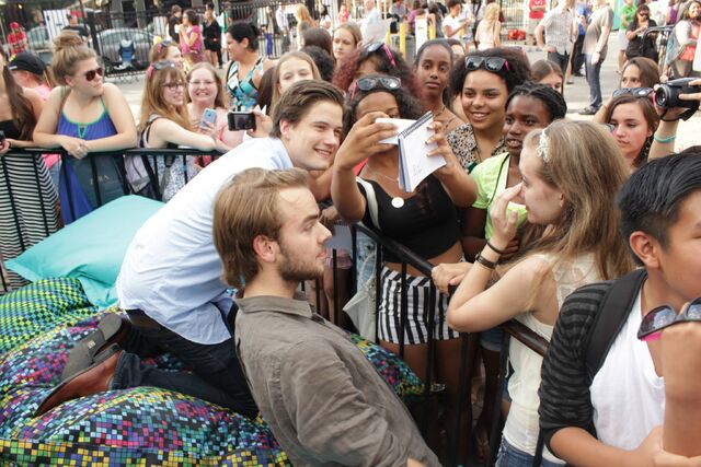 File:Sam nd justin.jpg