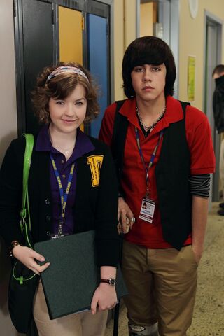 File:Degrassi lovegame 09hr.jpg
