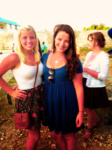 File:Annieandjessica.png