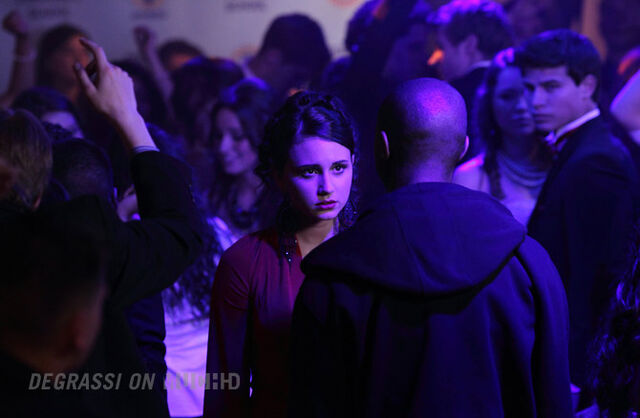 File:Degrassi-episode-1129-10.jpg