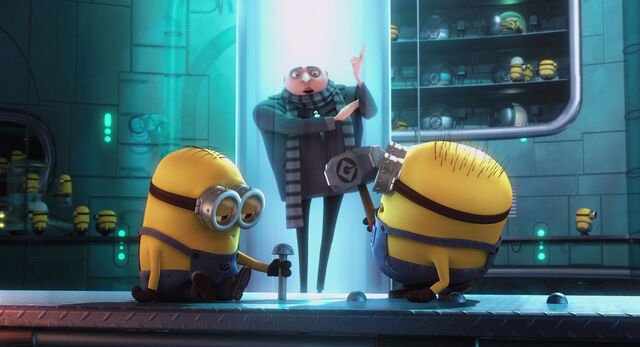 File:Gru assembling the minions.jpg