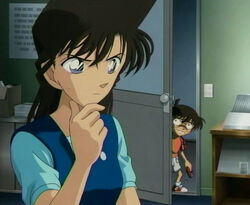 Ran suspecting Conan
