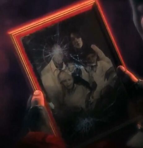 File:Sparda Family Photo DmC.jpg